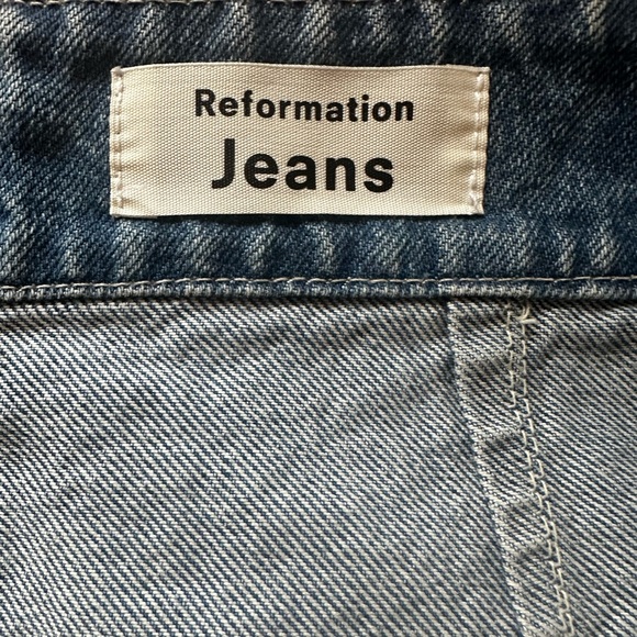 Reformation Nadia Jeans in Tennessee - Picture 4 of 5